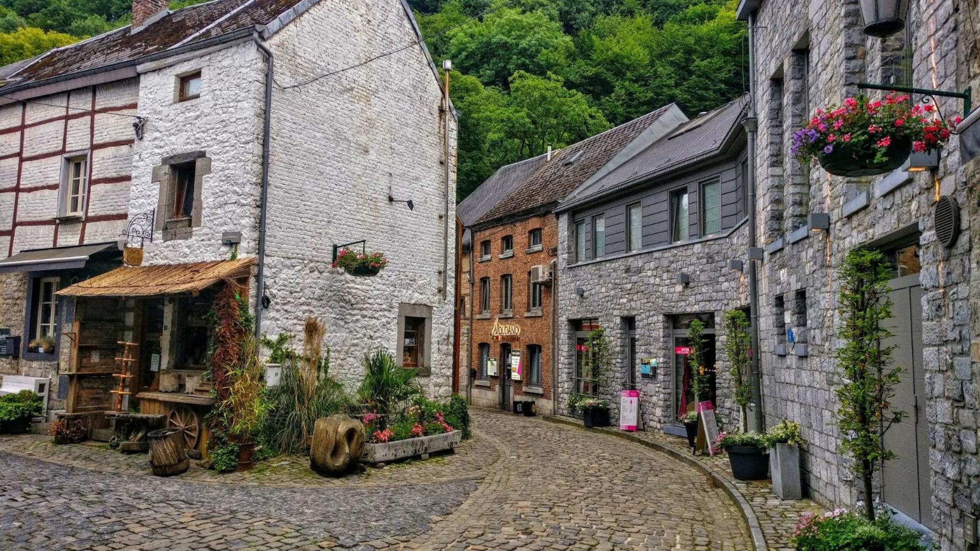 With Beautiful Views Near * Durbuy